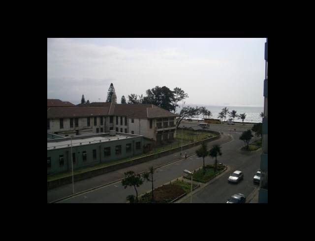2 BEDROOM APARTMENT TO LET IN SOUTH BEACH